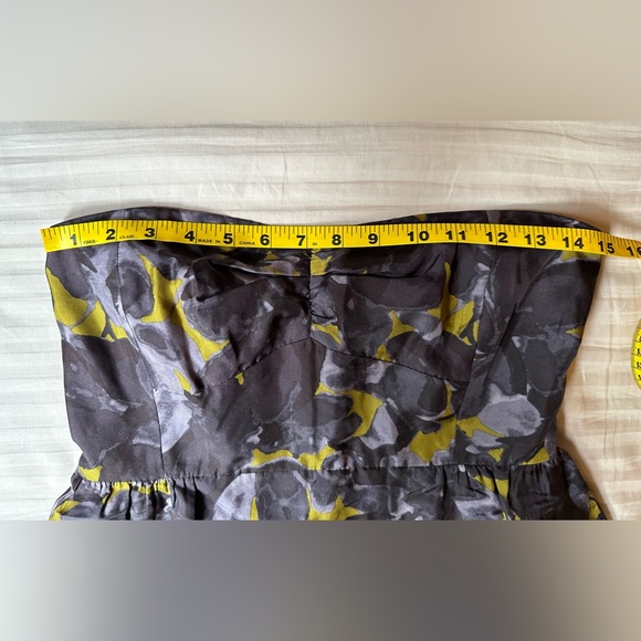 J. Crew•strapless silk mini dress•women’s 6•black/gray floral•peplum/ruffle - Picture 5 of 14